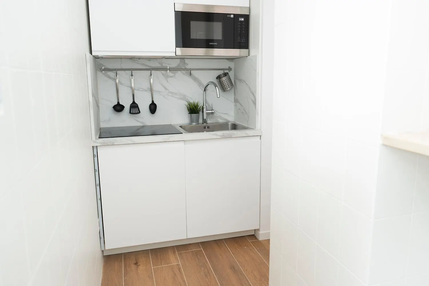 Lo3 • Navigli Chic Apartment • Milan
